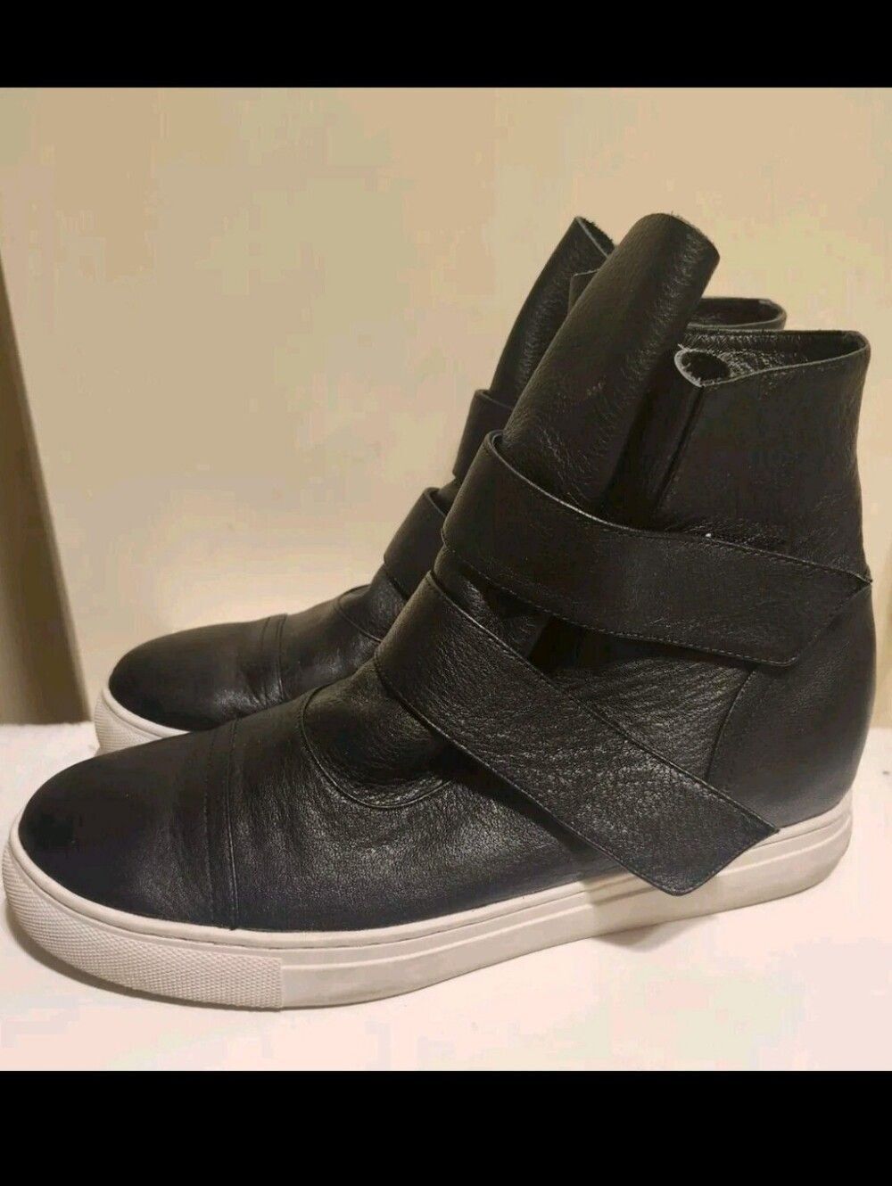 ALL BLACK Anthropologie Black Kidskin Leather Hi-top Sneakers Sz. 9/40 Ret. $211